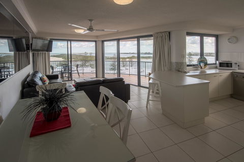Centrepoint Apartments Caloundra - Northern Rivers Accommodation 12