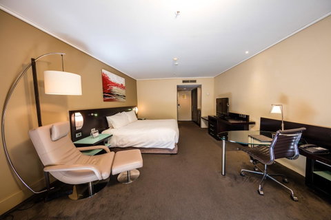 Hilton Cairns - Northern Rivers Accommodation 31