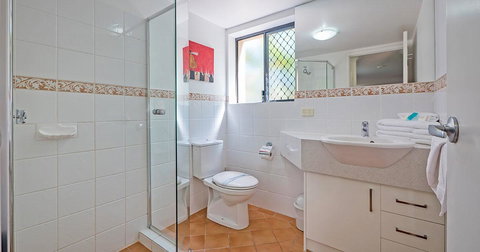 Burleigh On The Beach - Northern Rivers Accommodation 22