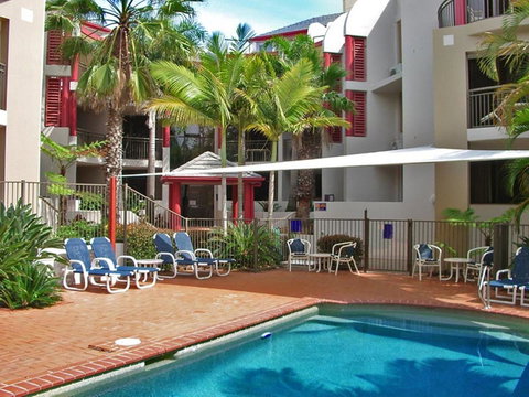 Burleigh On The Beach - Northern Rivers Accommodation 6