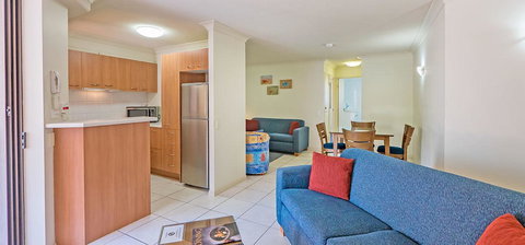 Burleigh On The Beach - Northern Rivers Accommodation 17