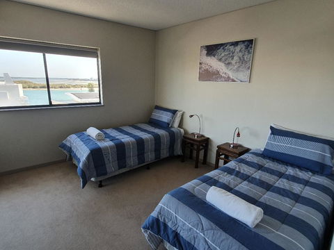 The Waterford Prestige Apartments - Northern Rivers Accommodation 2