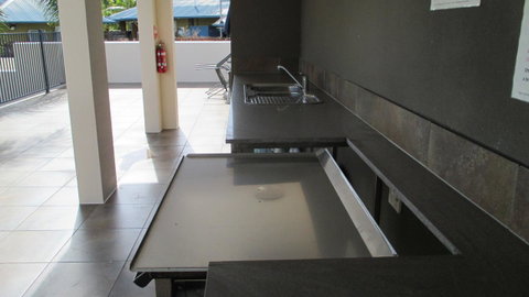 Edge Apartments Cairns - Northern Rivers Accommodation 13