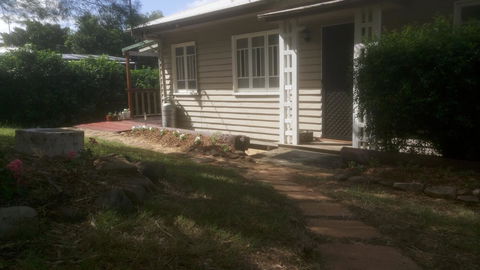Boonah Cottage - Northern Rivers Accommodation 5