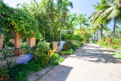 Martinique On Macrossan - Northern Rivers Accommodation 23