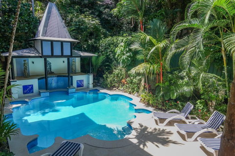 Martinique On Macrossan - Northern Rivers Accommodation 13