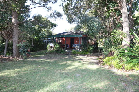 Signal Cottage - Northern Rivers Accommodation 0