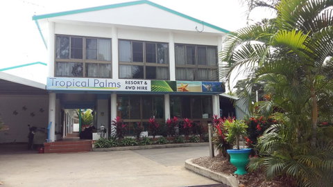 Tropical Palms Resort & 4WD Hire - Northern Rivers Accommodation 28