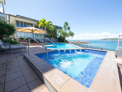 Grand Mercure Apartments Magnetic Island - Northern Rivers Accommodation 8