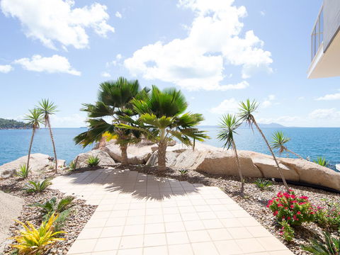 Grand Mercure Apartments Magnetic Island - Northern Rivers Accommodation 10