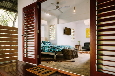 The Little Bush Hut - Northern Rivers Accommodation 5