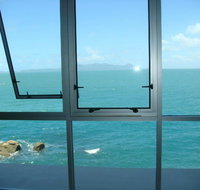Best at Bright Point Absolute Waterfront 4 bedroom apartment - Northern Rivers Accommodation