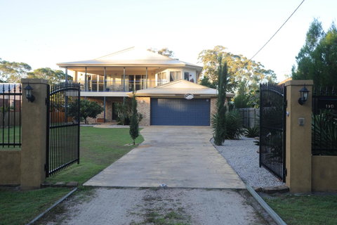 Waterfront At White Patch - Northern Rivers Accommodation 16