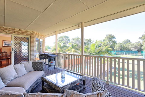 Waterfront At White Patch - Northern Rivers Accommodation 35