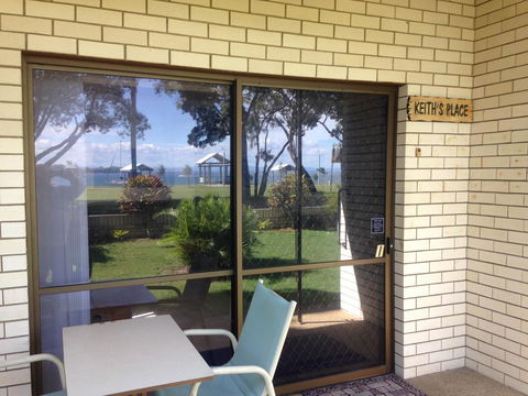 Keith\'s Place, 1 Of The 3 Most Popular Units On Bribie - Northern Rivers Accommodation 24