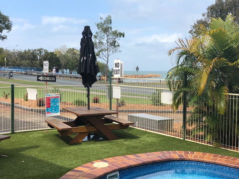 Bribie Waterways Motel - Northern Rivers Accommodation 4