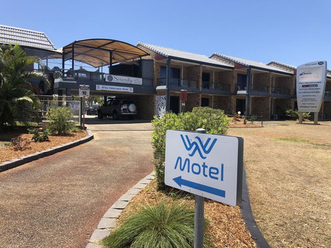 Bribie Waterways Motel - Northern Rivers Accommodation 1
