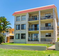 Enjoy the sea breezes from the balcony - Boyd St Woorim - Northern Rivers Accommodation