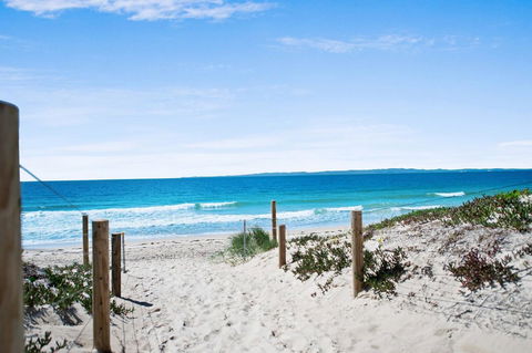 Walk To Surf Beach - Ground Floor Apartment - Bribie Horizons Boyd St, Woorim - Northern Rivers Accommodation 0
