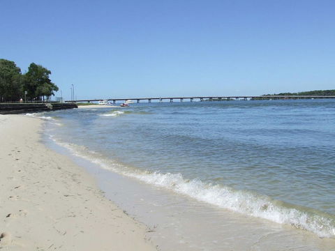 Spacious Family Unit With Incredible Views. - Northern Rivers Accommodation 10