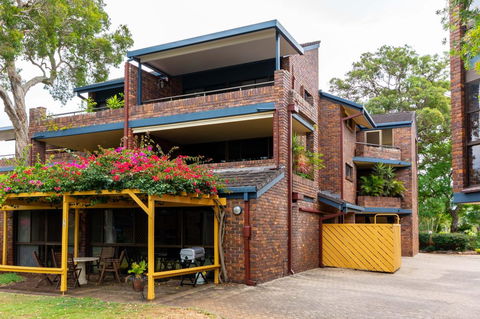 Spacious Family Unit With Incredible Views. - Northern Rivers Accommodation 2
