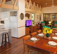 Claytons on Cylinder Beach Front - Northern Rivers Accommodation