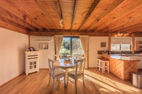Parnella Adventure Bay, Bruny Island - Northern Rivers Accommodation 5