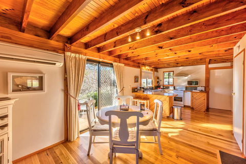 Parnella Adventure Bay, Bruny Island - Northern Rivers Accommodation 3