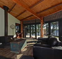 Taylors Bay Cottage - Northern Rivers Accommodation