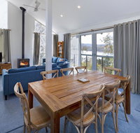 'Matilda' - Spacious  centrally located with great lake views - Northern Rivers Accommodation