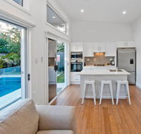 1 Bedroom Sydney Beach Studio - Northern Rivers Accommodation