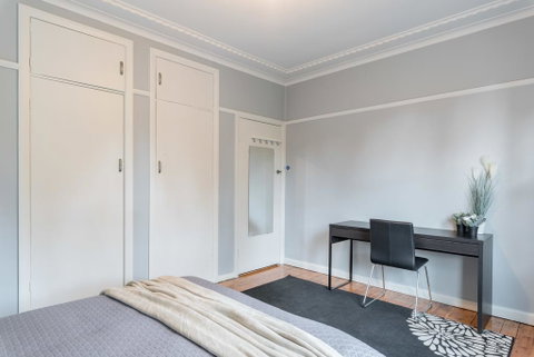 1 Private Double Room In Carramar 1 Minute Walk To Station - SHAREHOUSE - Northern Rivers Accommodation 0