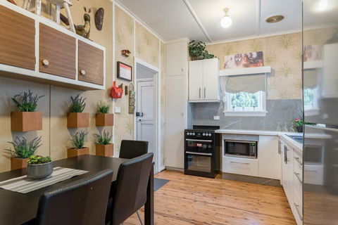 1 Private Single Room In Carramar 1-Minute Walk To Station - SHAREHOUSE - Northern Rivers Accommodation 3
