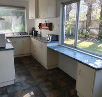 1 Spectrum Street Rainbow Beach- Close to shops and main beach - Northern Rivers Accommodation