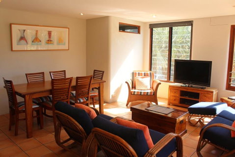 1/9 Marine Parade, Wategos Beach - Beachbound - Northern Rivers Accommodation 1