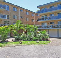 10 'Parkview' 11-13 Catalina Close - peaceful park views - Northern Rivers Accommodation