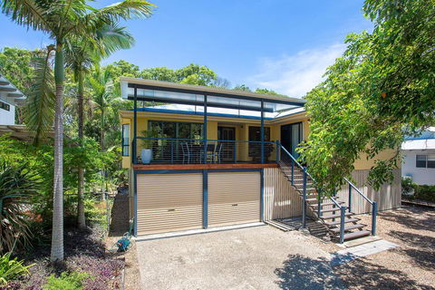 10 Naiad Court -Beach Retreat In The Bush - Northern Rivers Accommodation 1