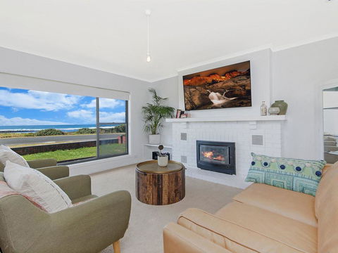 10 OCEAN DRIVE - Northern Rivers Accommodation 0