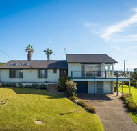 106 Ocean Parade Dalmeny - Northern Rivers Accommodation