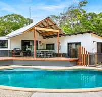 11 Naiad Court - Rainbow Shores Fantastic Family Retreat Swimming Pool 200m to beach Free Wi-Fi - Northern Rivers Accommodation
