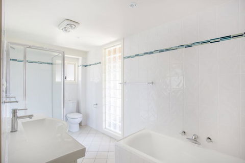 11 Riley St - Stylishly Modern - Northern Rivers Accommodation 1