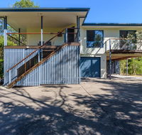 12 Ibis Court - Highset beach house with natural bushland gardens and covered decks - Northern Rivers Accommodation
