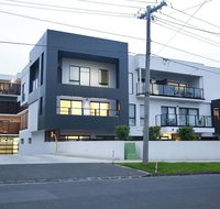 136 Light-filled Homely Box Hill Apt 2Bed2BathFreeParking - Northern Rivers Accommodation