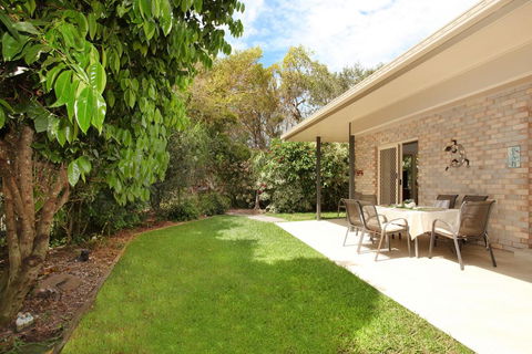15 Joanne Street, Marcoola - Northern Rivers Accommodation 1