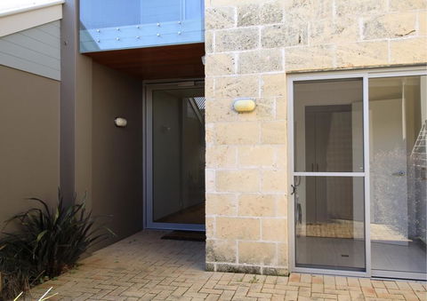 16 Seine Bay Apartment - Northern Rivers Accommodation 2