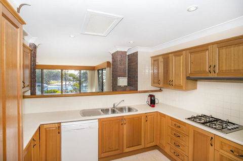 16 Shipton Cres - Secluded Away - Northern Rivers Accommodation 1