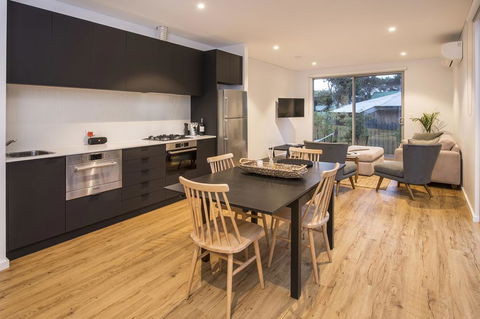 160 Steps... From Yallingup Beach - Northern Rivers Accommodation 3