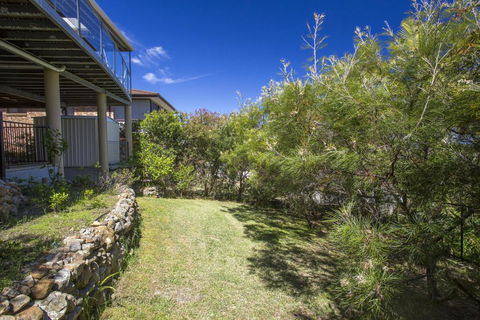 17 Canberra Crescent - Prestige Views At Burrill Lake - Northern Rivers Accommodation 2