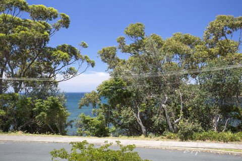 17A Crescent St ULLADULLA - Northern Rivers Accommodation 3