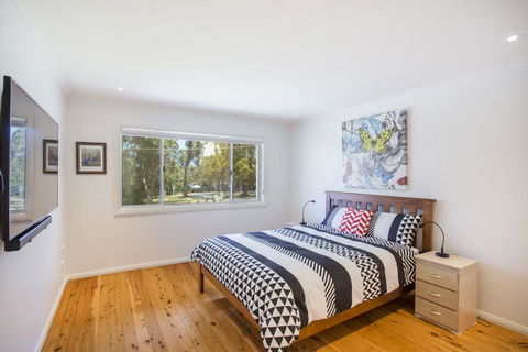 17A Crescent St ULLADULLA - Northern Rivers Accommodation 1